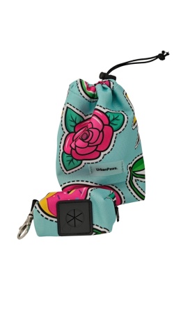 Saszetka na smaczki z etui na kupoworki | roses | gratis woreczki