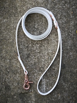 Smycz miejska PVC | 2m | biały | karabińczyk spustowy różowe złoto